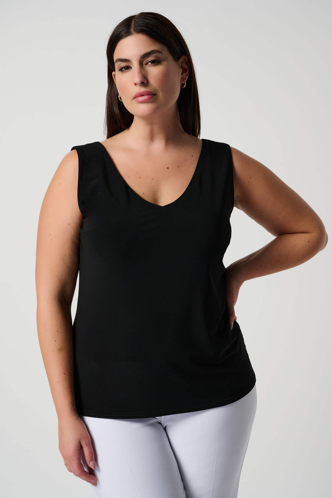 Classic V neck Camisole - Black 201546 Size 20