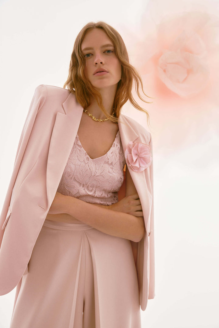 Signature | Woven Crepe Blazer with Sequin Flower Size 18 251735