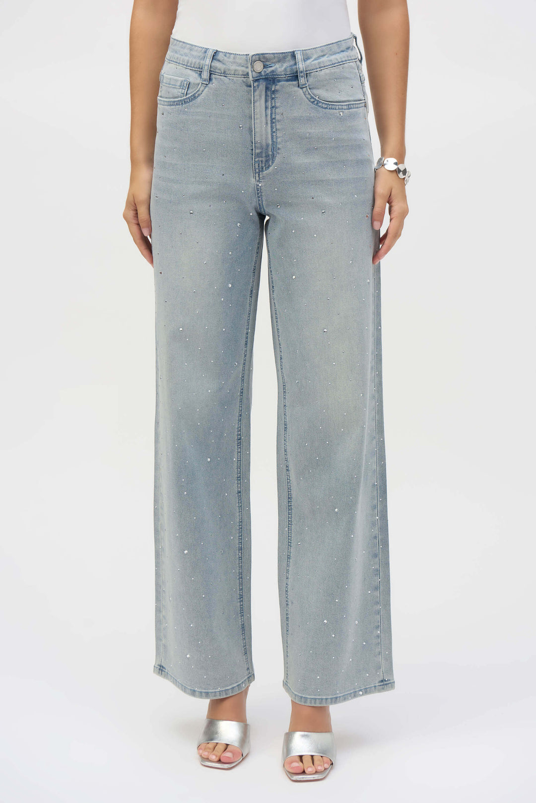 Bon Voyage Wide Leg Stretch Jean With Crystals  252916 Size 8