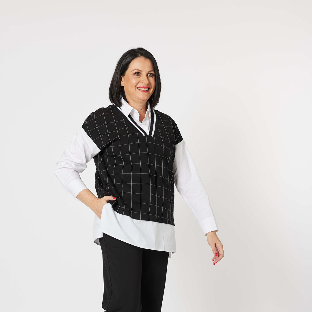 Harper V neck 2 in 1 Top