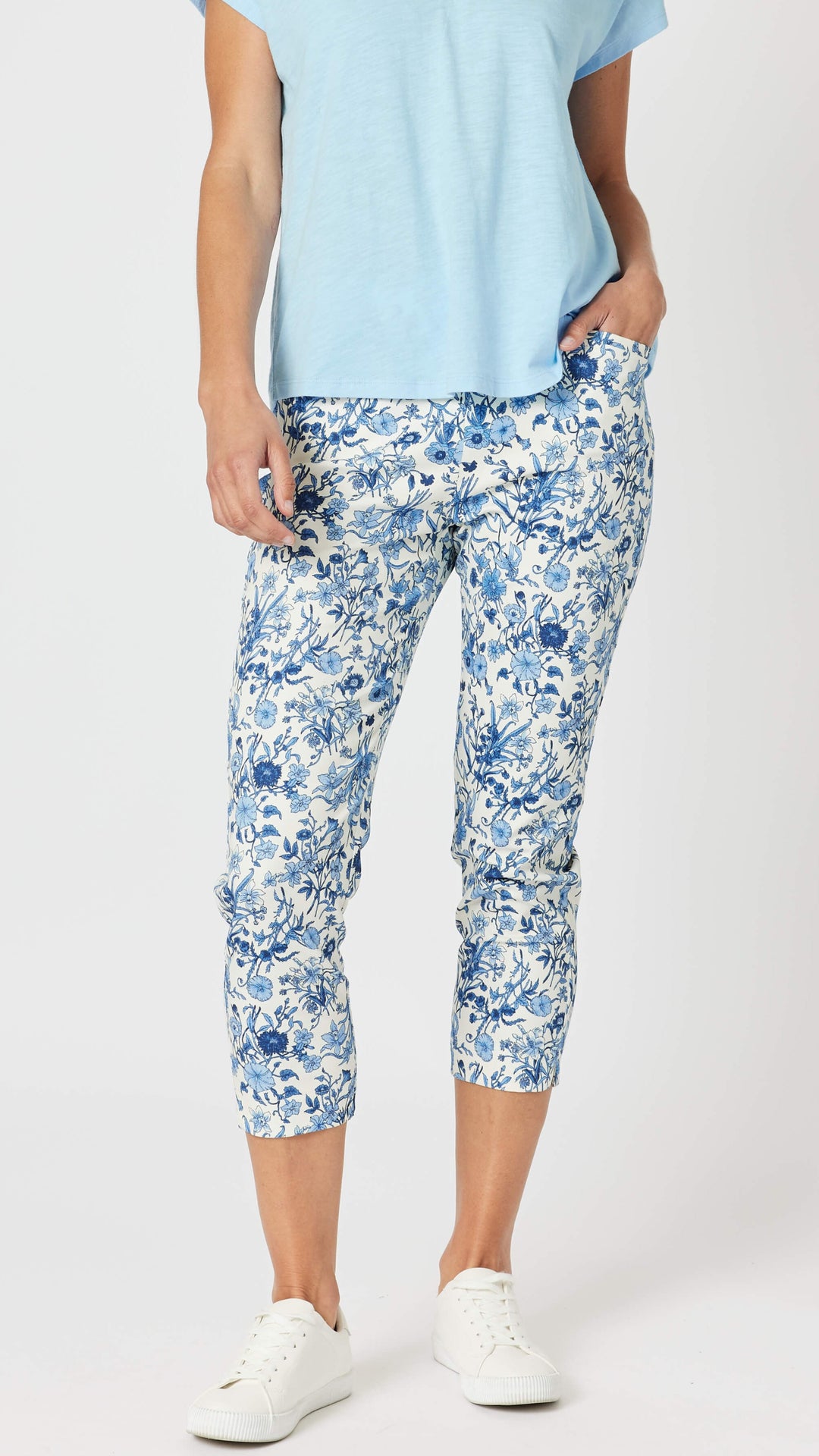 Alexandria Floral Print Pant - Blue/White