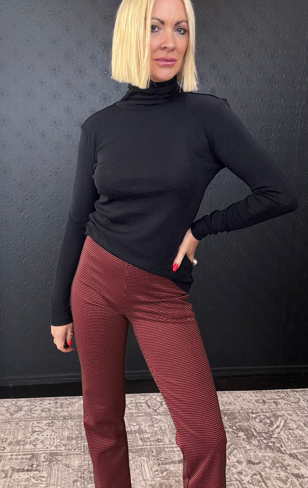 Pic Of The Bunch - Red Diamond