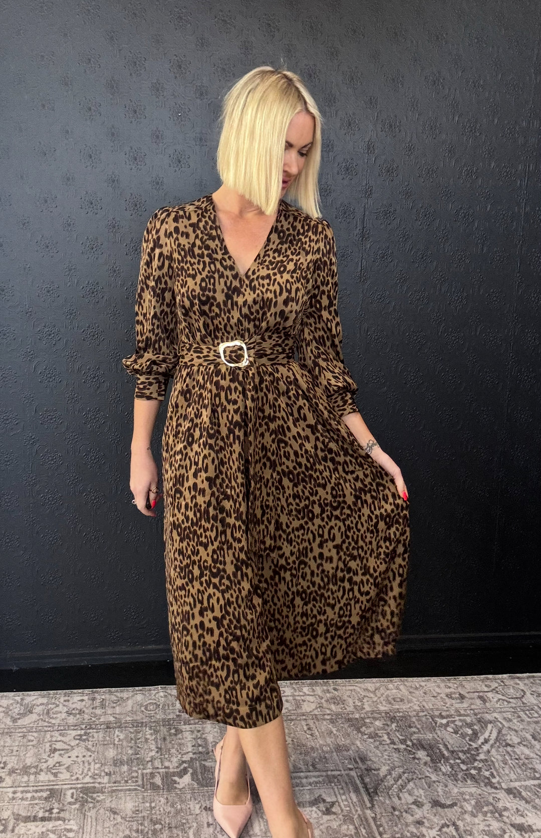 Bauchart Midi  Dress