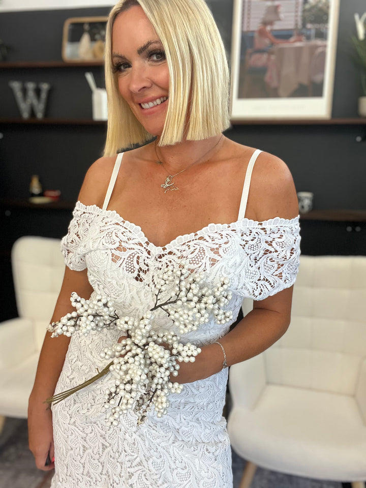 Don’t Be Light Dress - White Lace Size 8