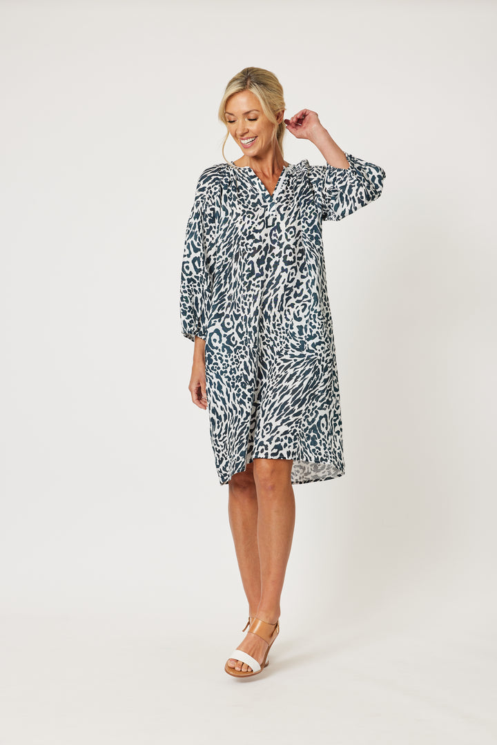 Cape Print Dress Size 18