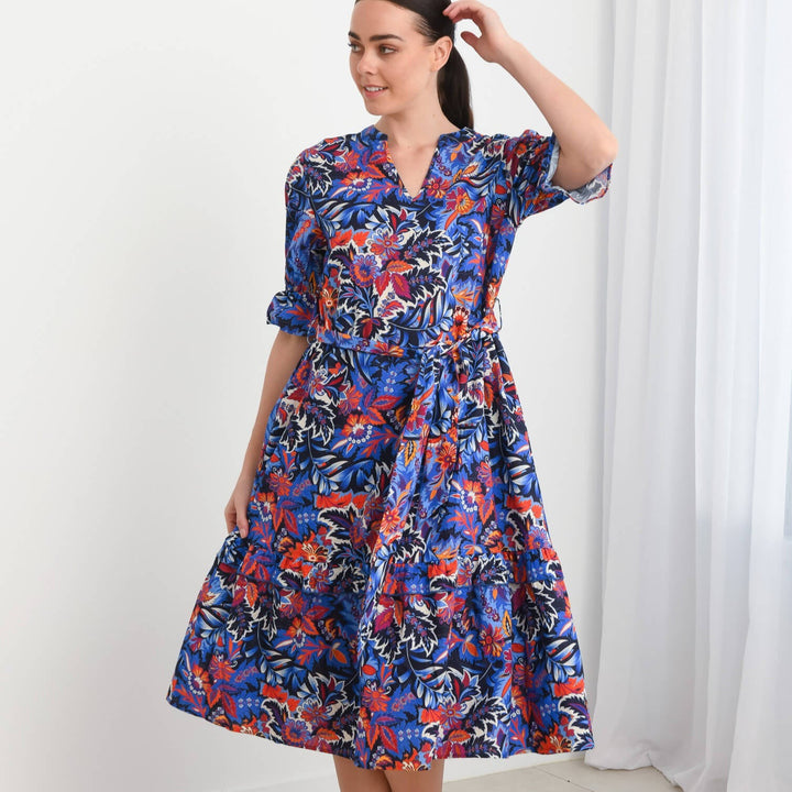 Royal Paisley Size 18