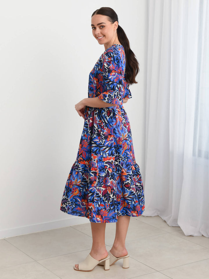 Royal Paisley Size 18