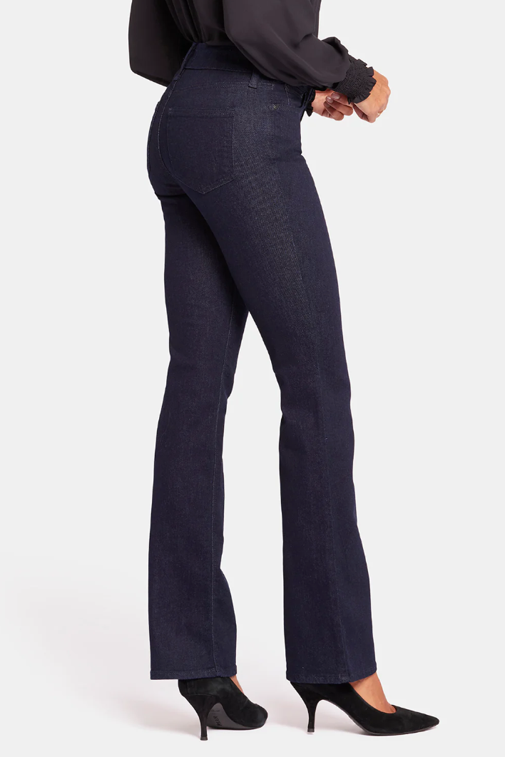 Barbara Bootcut Jean - Rinse Size 18