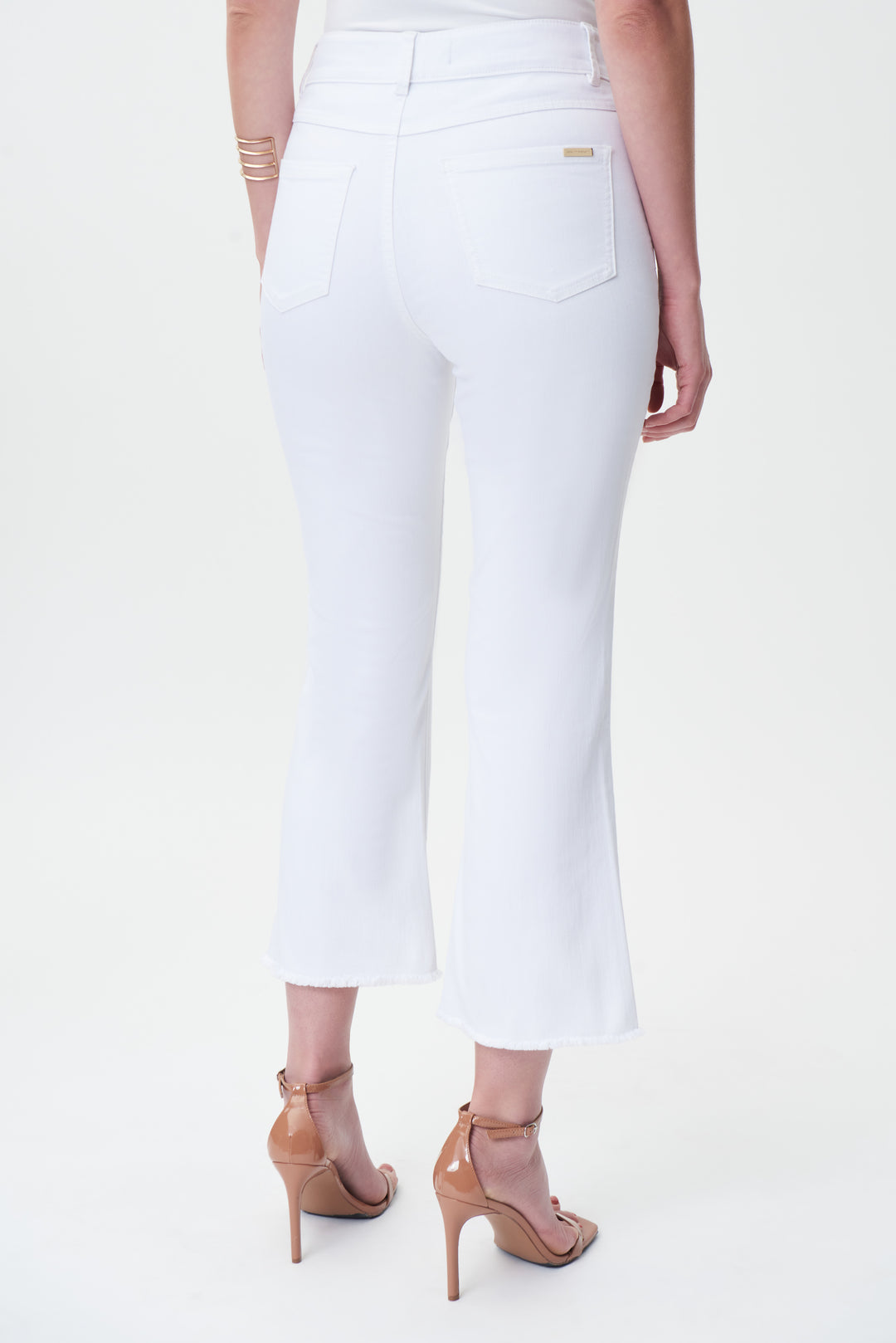 Cropped Flare Jean - White 232936 Size 6