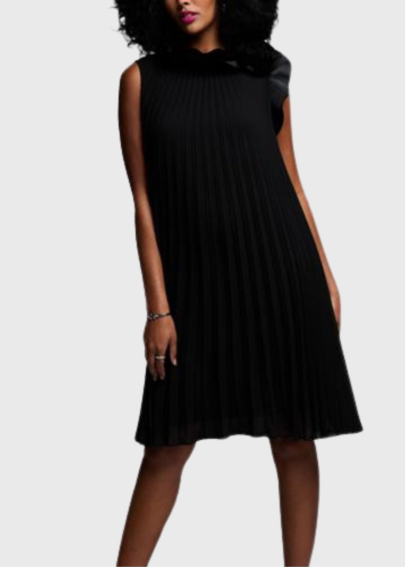 Pleated Dress - Black 223728