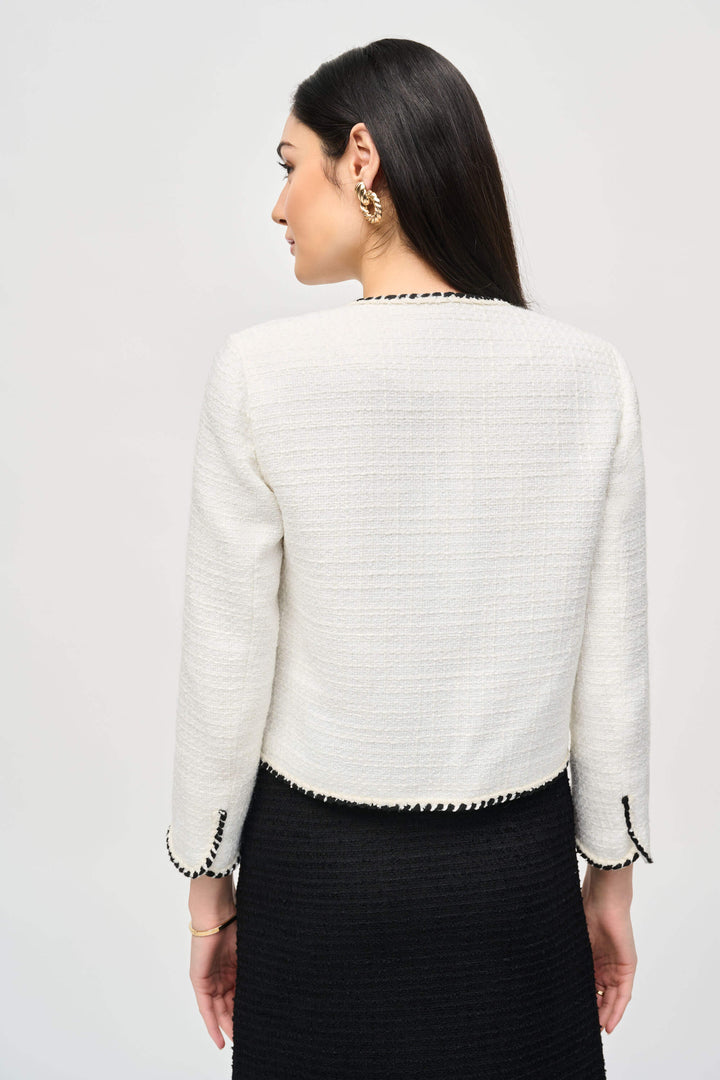 Queen of Scots  Bouclé Jacket With Contrast - Cream 243911