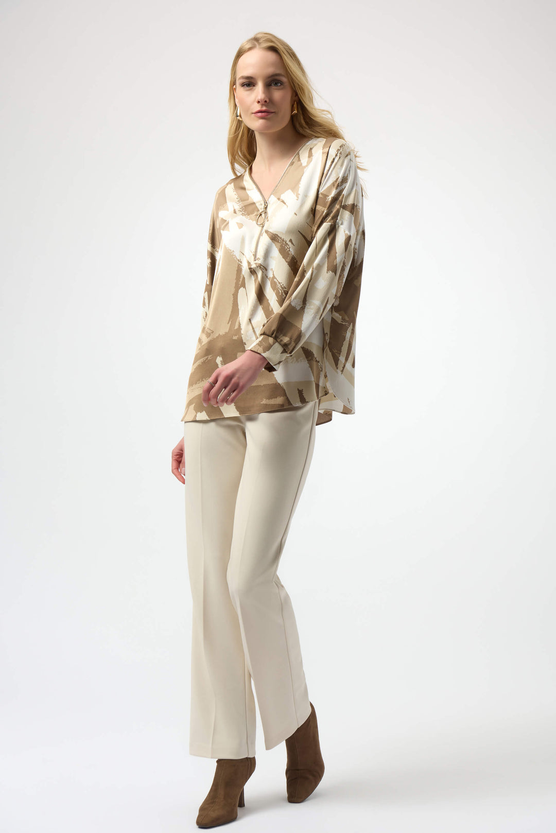 Natural Habitat Recycled Satin Animal Straight Top 254193
