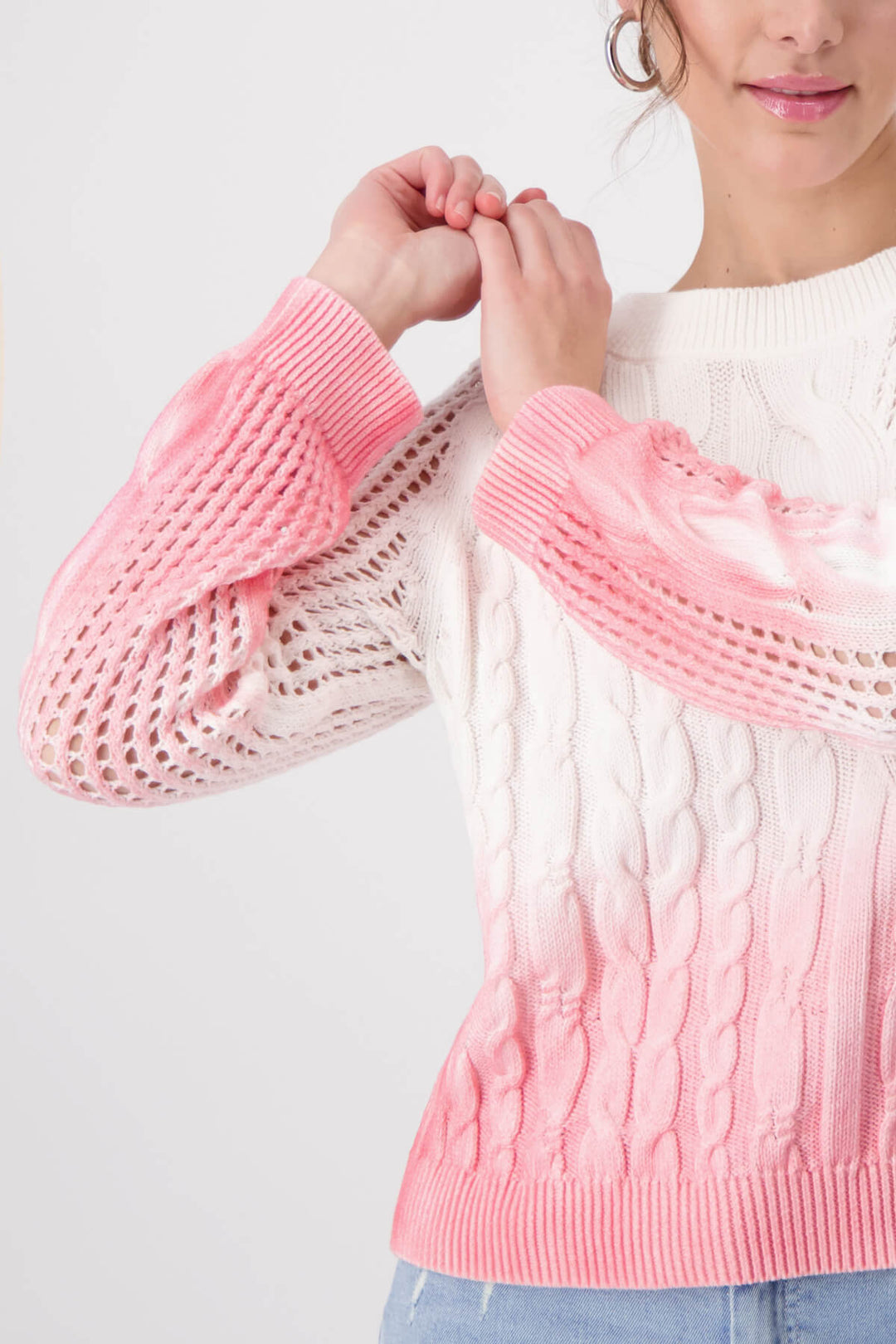Round Neck Pullover