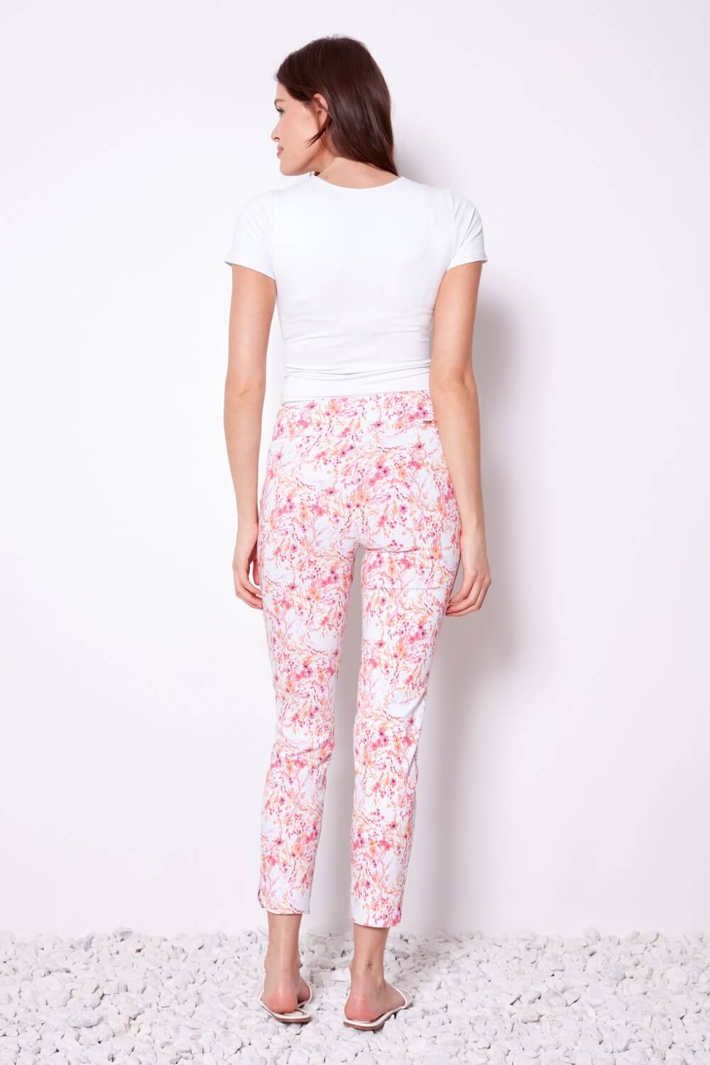 Ginger Petal-Slit Techno Ankle Pant
