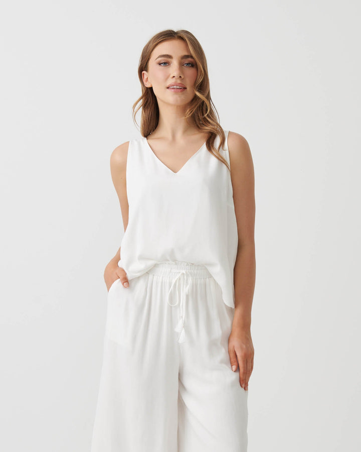 Holmes &amp; Fallon Swing V Neck Top  White