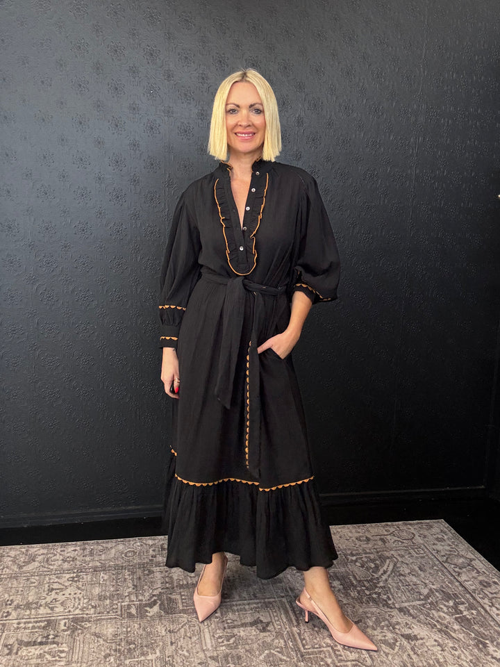 Belle Dress - Black