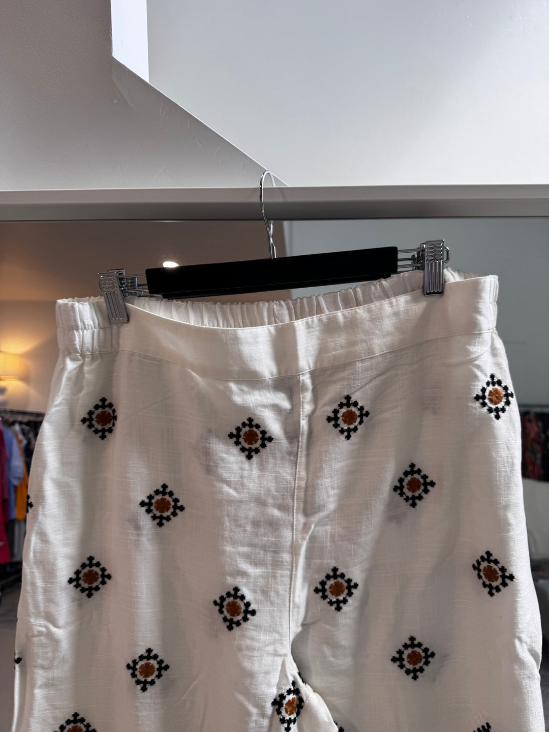 Well Crafted Pant -  Embroided Linen