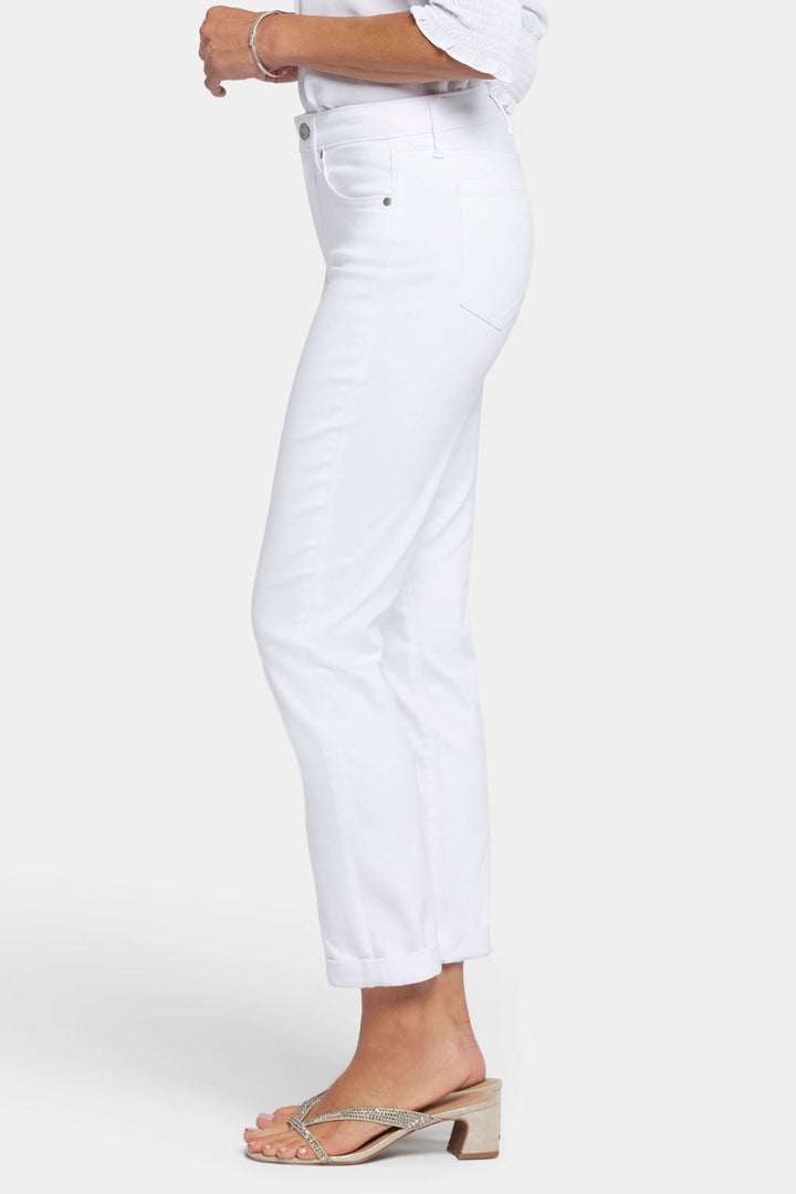 Margot Girlfriend Jean - Optic White