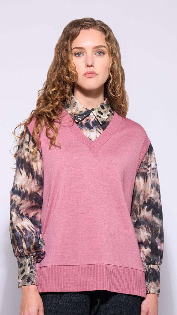 Back Story Vest - Zephyr