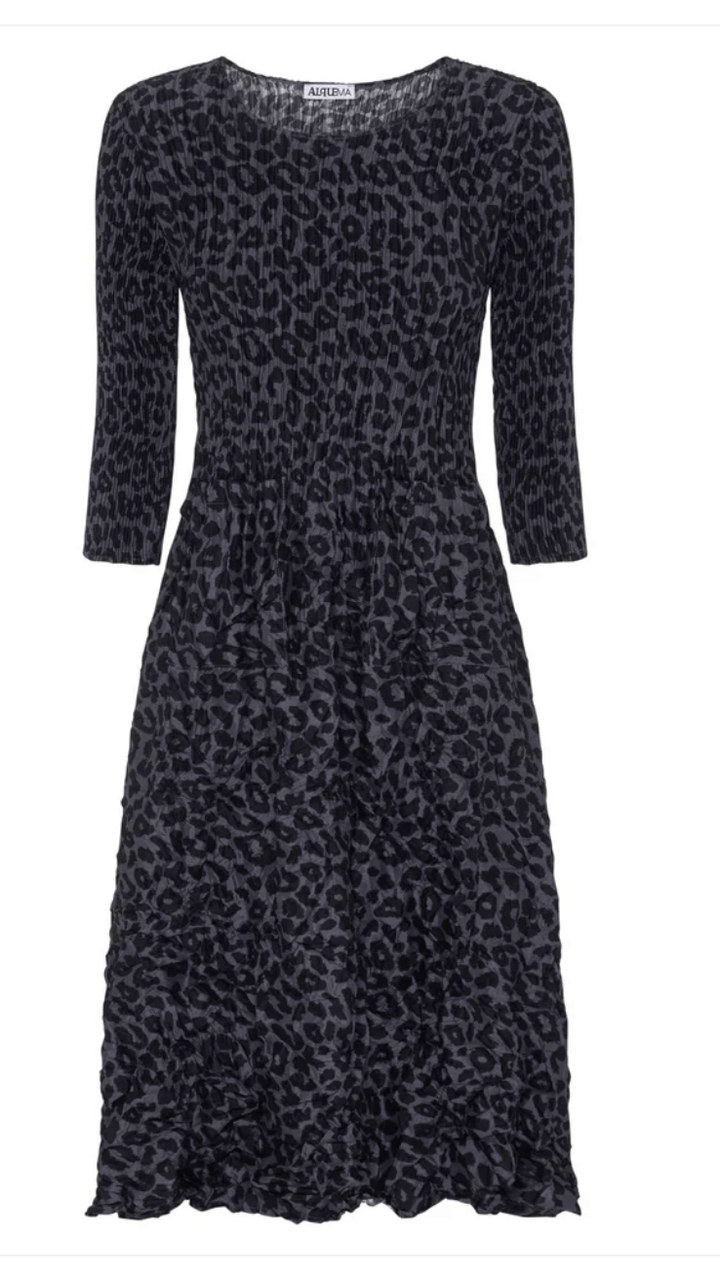 Smash Pocket Dress 3/4 Sleeve  - Leopard Grey
