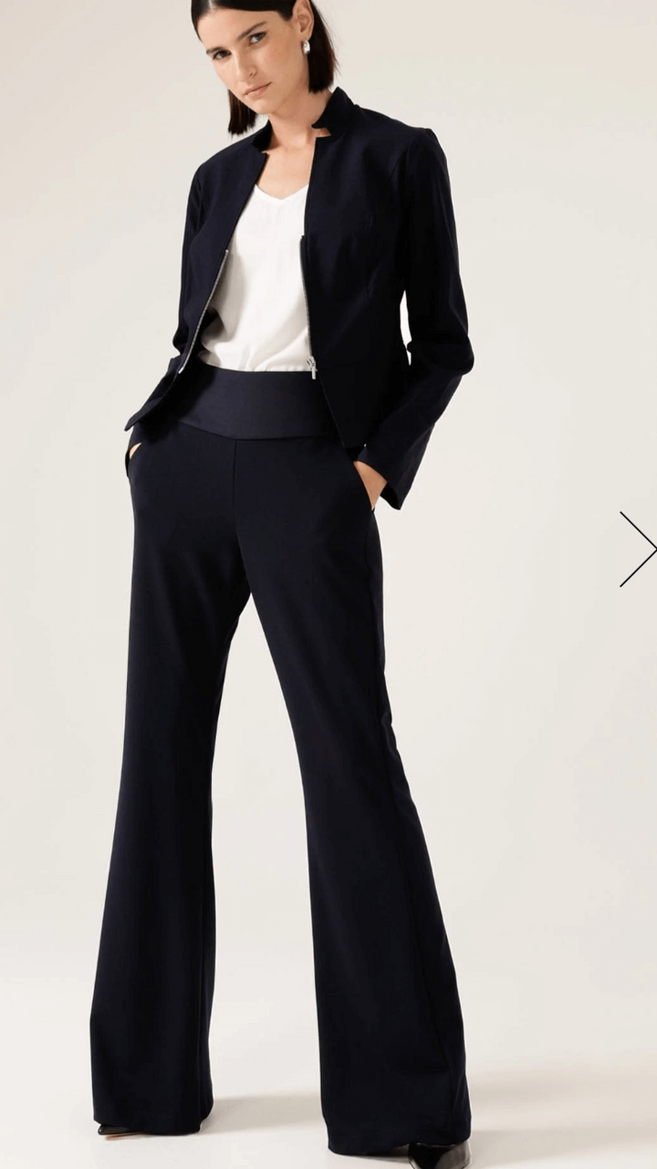 Classic Trouser in Black/Navy