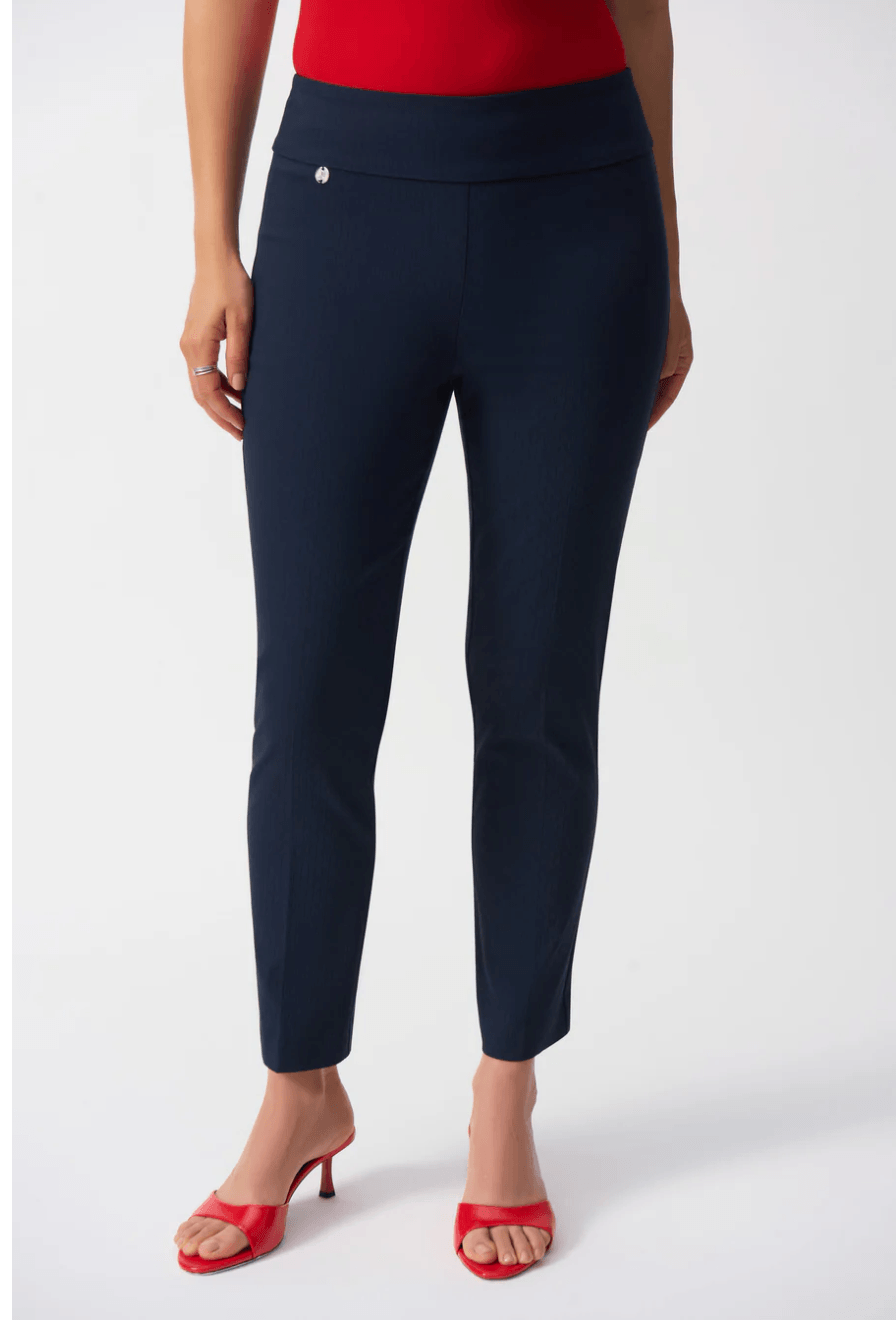 Essential Textured Jacquard Crop Pull On 251256 Size 8