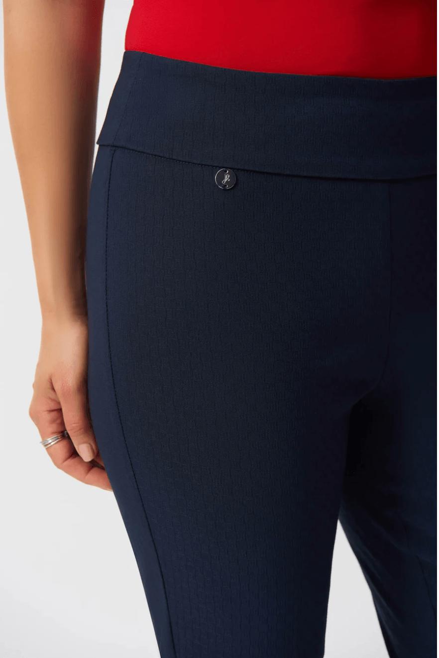 Essential Textured Jacquard Crop Pull On 251256 Size 8
