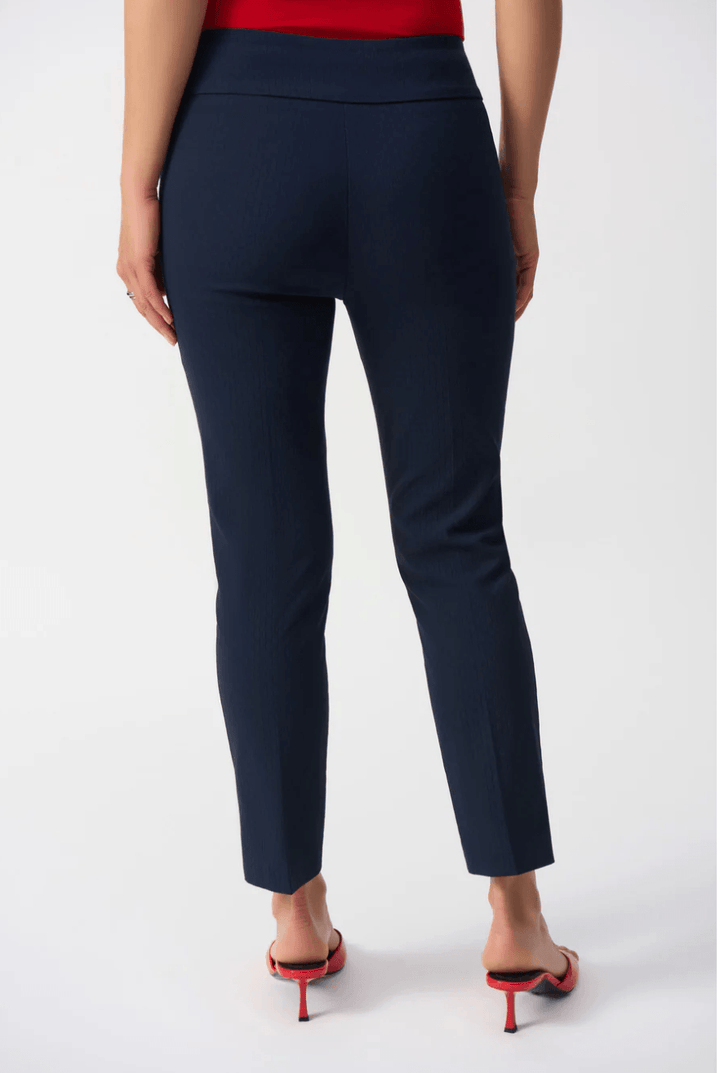 Essential Textured Jacquard Crop Pull On 251256 Size 8