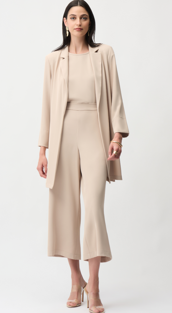 Joseph Ribkoff La Vie Pull-On Culotte Pants in Parchment/Navy 261121