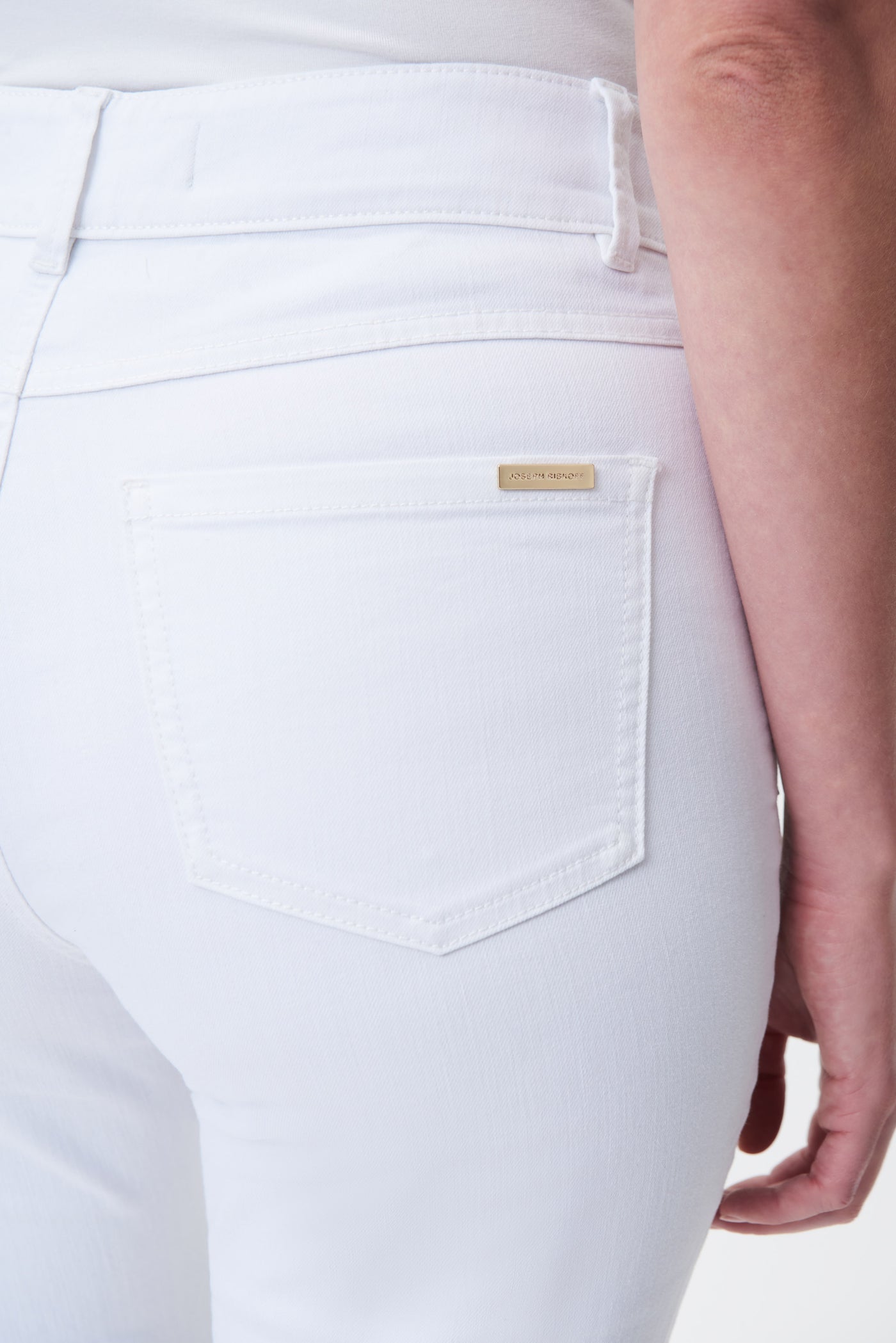 Cropped Flare Jean - White 232936