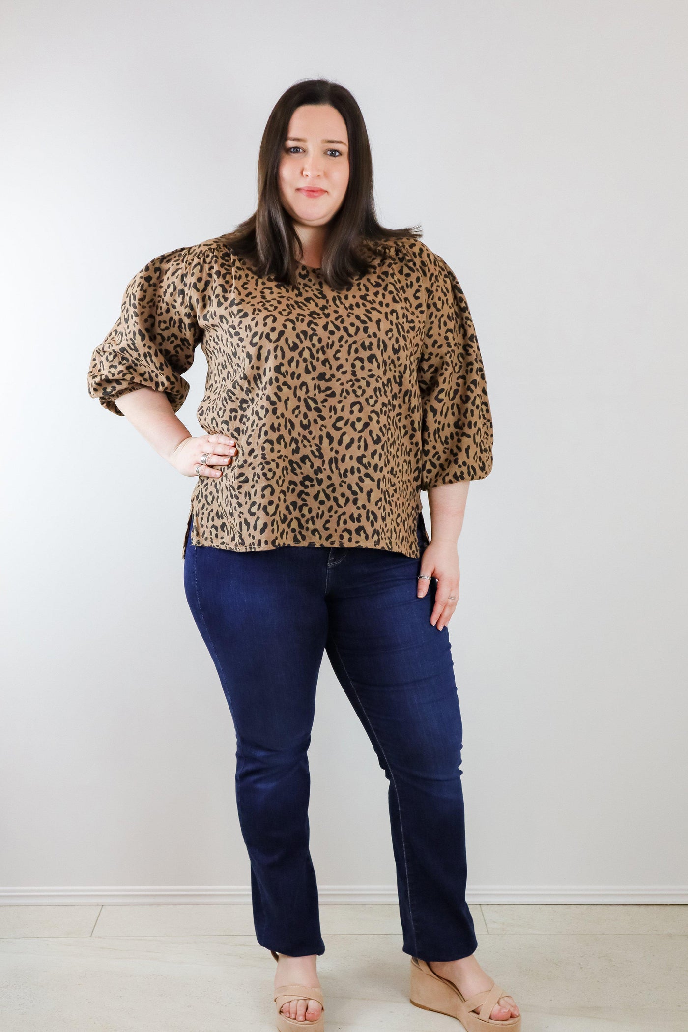 V Neck Balloon Sleeve Top - Animal Size 10