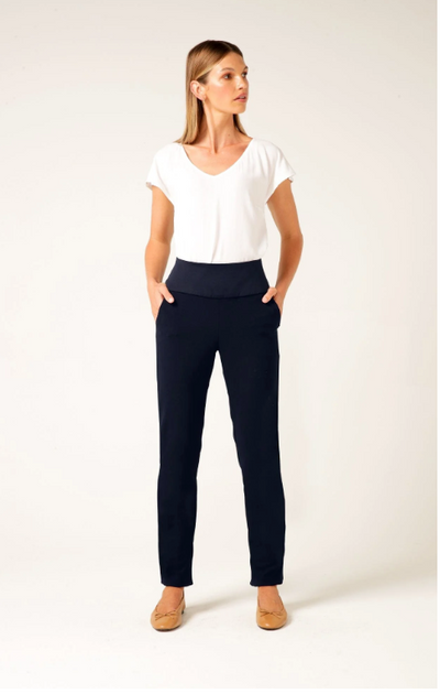 Tapered Leg Pull On Pant - Navy